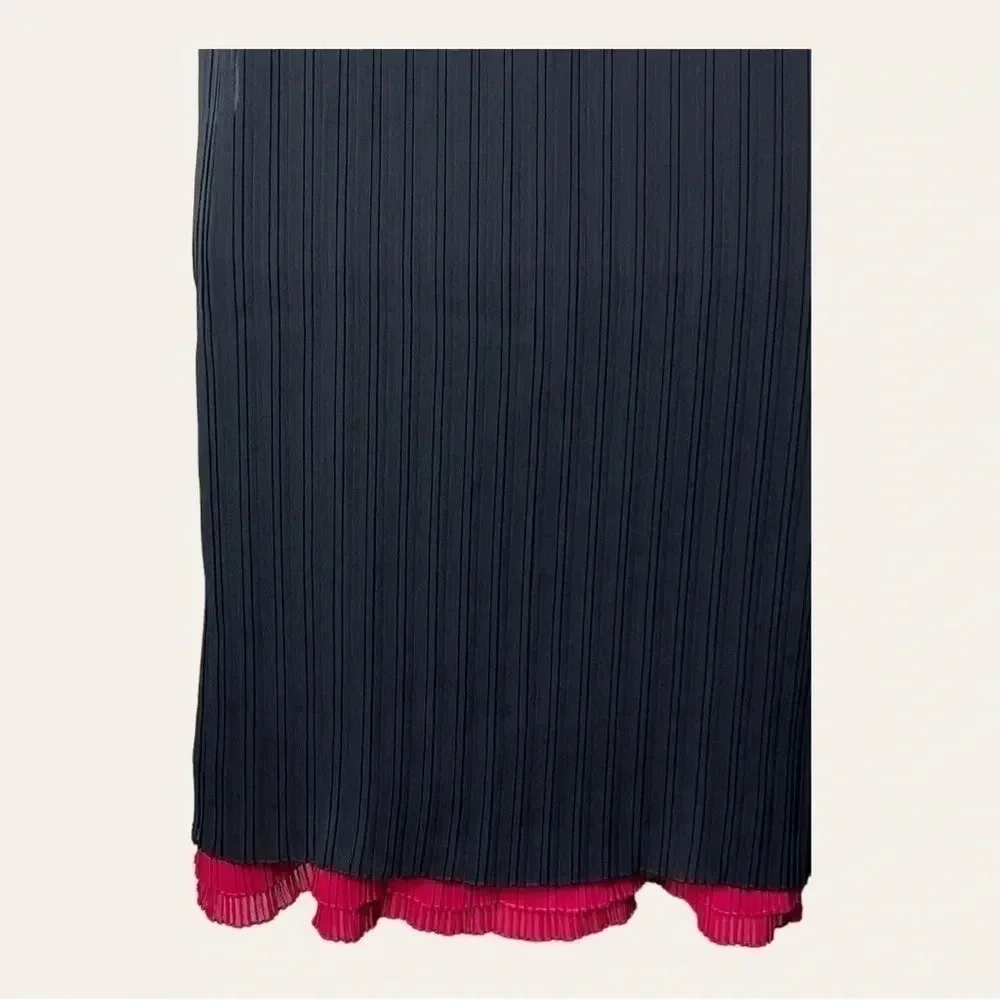 0485W. JUICY COUTURE MINI DRESS ACCORDION BLACK AND PINK IN‎ COLOR SIZE 0